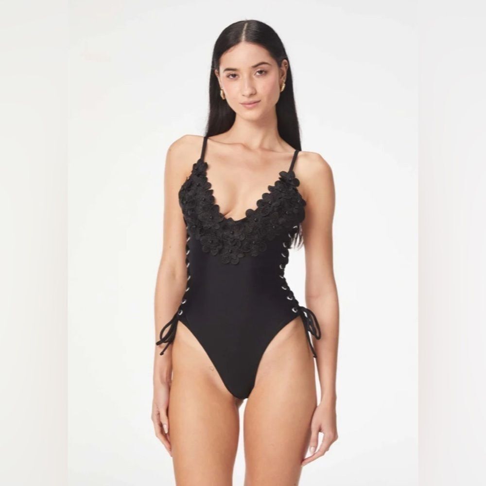 Capittana Blanca Black One Piece corset style lace flower embellishments Small